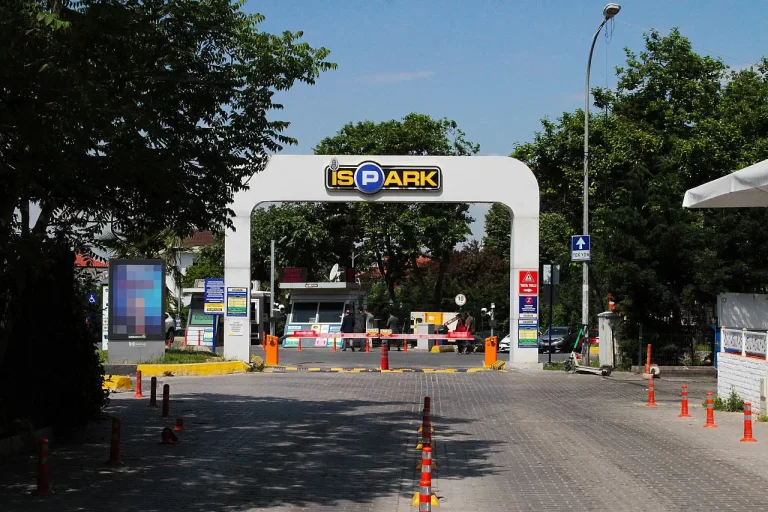 İSPARK Ücretsiz Otopark İSPARK Ücretsiz Otopark